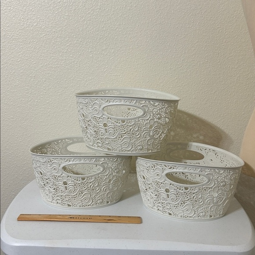 Elegant Light Cream Lace Design Plastic Bin Basket Wedding Decor Set of 3